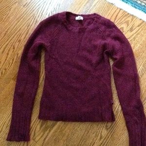 American Eagle slim fitting sweater